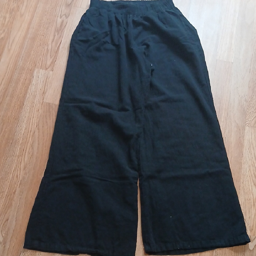 Black Wide-Leg Pants